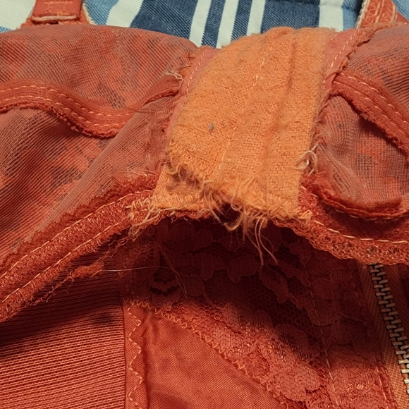 Vintage Strouse Adler Merry Widow - Picture 8 of 8